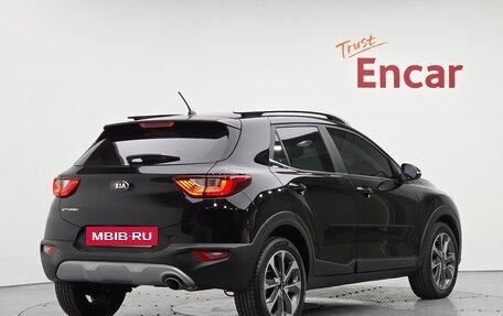 KIA Stonic, 2018 год, 1 350 143 рублей, 4 фотография