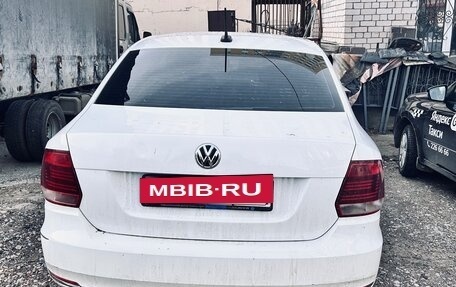 Volkswagen Polo VI (EU Market), 2019 год, 499 999 рублей, 2 фотография