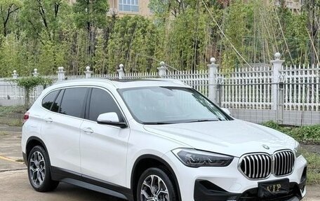 BMW X1, 2021 год, 2 100 000 рублей, 2 фотография