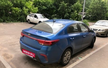 KIA Rio IV, 2018 год, 1 250 000 рублей, 3 фотография