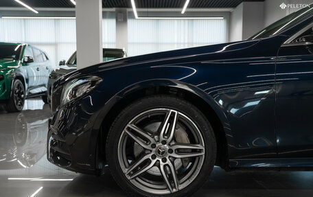 Mercedes-Benz E-Класс, 2018 год, 2 780 000 рублей, 21 фотография