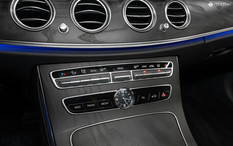Mercedes-Benz E-Класс, 2018 год, 2 780 000 рублей, 17 фотография