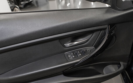 BMW 3 серия, 2015 год, 1 710 000 рублей, 14 фотография