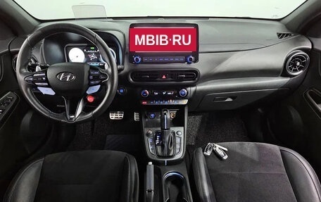 Hyundai Kona I, 2022 год, 1 420 500 рублей, 5 фотография