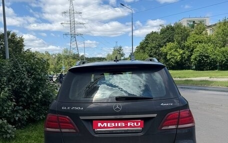 Mercedes-Benz GLE, 2018 год, 3 600 000 рублей, 4 фотография