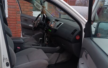 Toyota Hilux VII, 2012 год, 1 750 000 рублей, 6 фотография