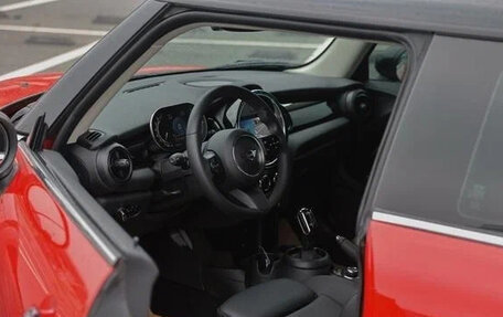 MINI Hatch, 2022 год, 1 790 000 рублей, 6 фотография