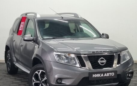Nissan Terrano III, 2017 год, 1 199 000 рублей, 3 фотография
