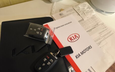 KIA Carnival III, 2016 год, 2 400 000 рублей, 34 фотография