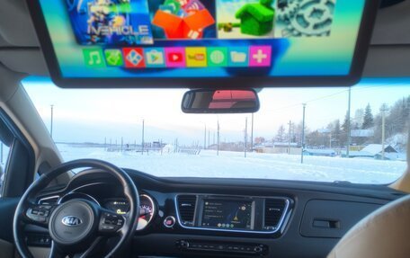 KIA Carnival III, 2016 год, 2 400 000 рублей, 28 фотография