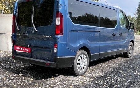 Renault Trafic, 2019 год, 2 295 000 рублей, 3 фотография