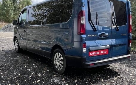 Renault Trafic, 2019 год, 2 295 000 рублей, 4 фотография