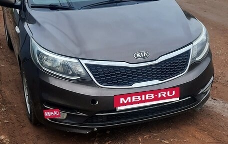 KIA Rio III рестайлинг, 2016 год, 830 000 рублей, 3 фотография