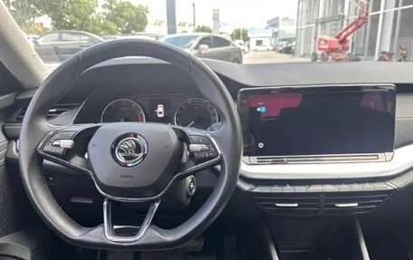 Skoda Octavia IV, 2022 год, 1 954 051 рублей, 3 фотография