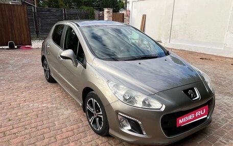 Peugeot 308 II, 2013 год, 600 000 рублей, 6 фотография