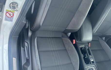 Volkswagen Passat B8 рестайлинг, 2020 год, 3 700 000 рублей, 12 фотография