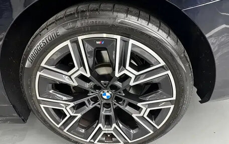 BMW 5 серия, 2024 год, 6 640 500 рублей, 15 фотография