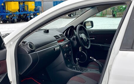 Mazda Axela, 2004 год, 680 000 рублей, 16 фотография