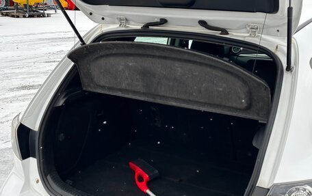 Mazda Axela, 2004 год, 680 000 рублей, 20 фотография