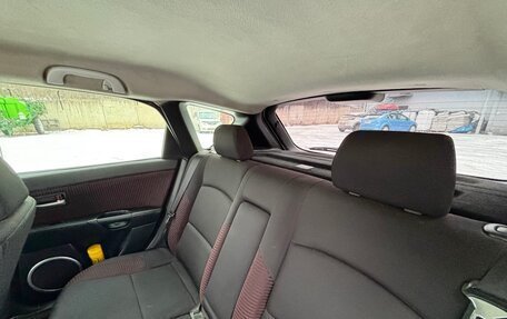 Mazda Axela, 2004 год, 680 000 рублей, 15 фотография