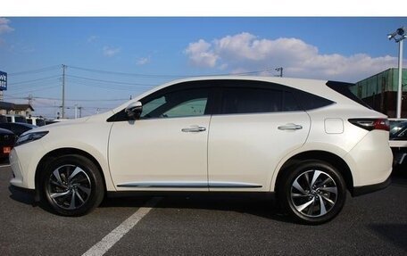 Toyota Harrier, 2017 год, 2 165 000 рублей, 4 фотография