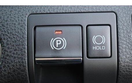 Toyota Harrier, 2017 год, 2 165 000 рублей, 23 фотография