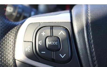 Toyota Harrier, 2017 год, 2 165 000 рублей, 25 фотография