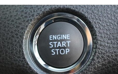 Toyota Harrier, 2017 год, 2 165 000 рублей, 24 фотография