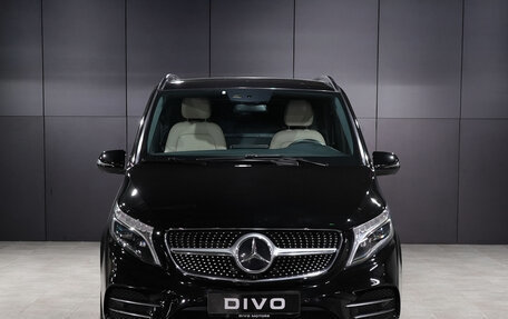 Mercedes-Benz V-Класс, 2020 год, 11 000 000 рублей, 2 фотография