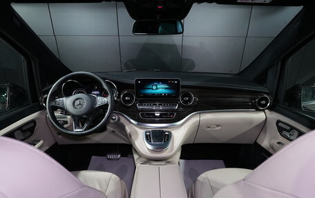 Mercedes-Benz V-Класс, 2020 год, 11 000 000 рублей, 28 фотография