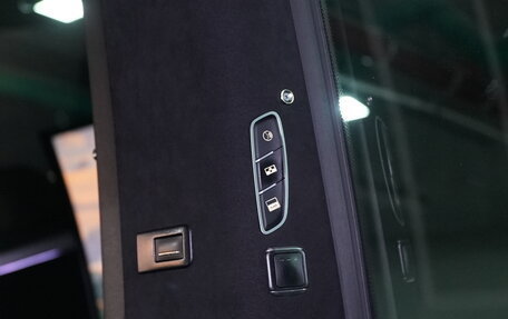 Mercedes-Benz V-Класс, 2020 год, 11 000 000 рублей, 20 фотография