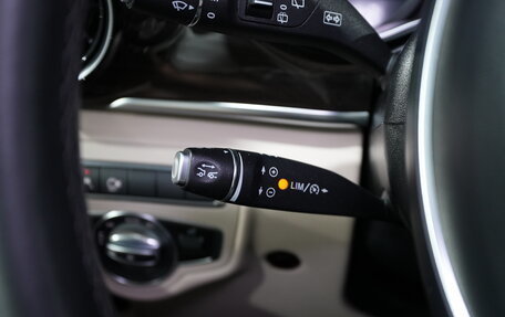 Mercedes-Benz V-Класс, 2020 год, 11 000 000 рублей, 34 фотография