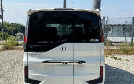 Honda Stepwgn IV, 2021 год, 1 850 000 рублей, 6 фотография