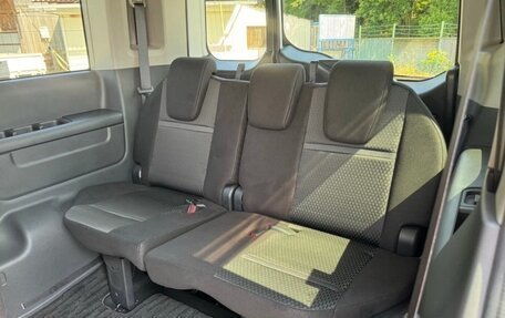 Honda Stepwgn IV, 2021 год, 1 850 000 рублей, 22 фотография