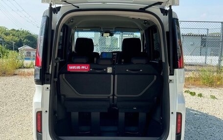 Honda Stepwgn IV, 2021 год, 1 850 000 рублей, 23 фотография