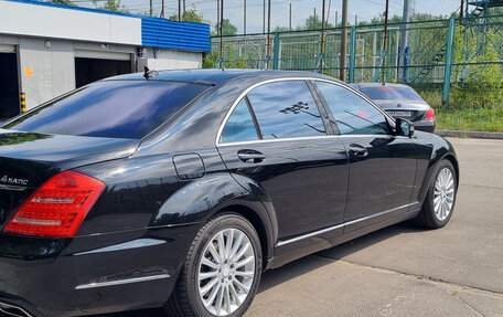 Mercedes-Benz S-Класс, 2010 год, 1 800 рублей, 3 фотография