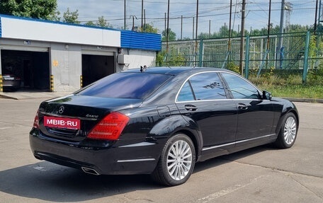 Mercedes-Benz S-Класс, 2010 год, 1 800 рублей, 2 фотография