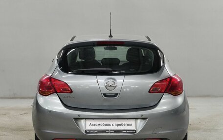 Opel Astra J, 2011 год, 633 000 рублей, 6 фотография