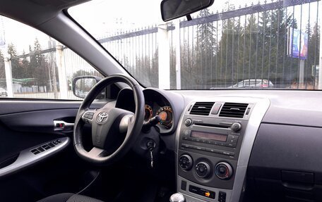 Toyota Corolla, 2012 год, 1 079 000 рублей, 9 фотография