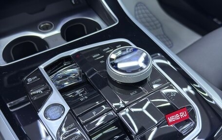 BMW X5, 2024 год, 14 200 000 рублей, 15 фотография