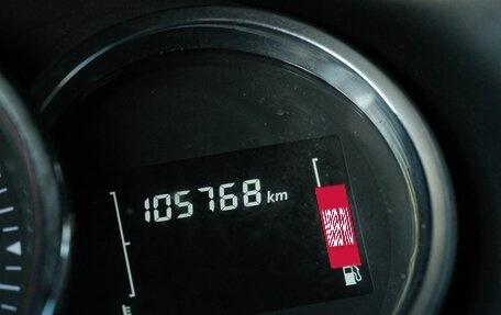 Renault Logan II, 2020 год, 1 099 000 рублей, 15 фотография