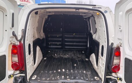 Peugeot Partner II рестайлинг 2, 2014 год, 649 000 рублей, 6 фотография