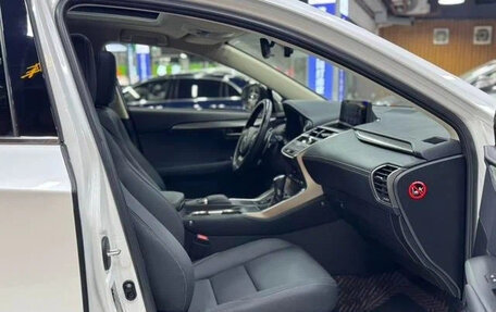 Lexus NX, 2022 год, 2 920 000 рублей, 7 фотография