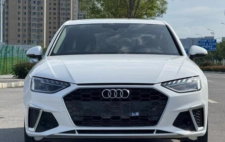 Audi A4, 2022 год, 2 190 000 рублей, 2 фотография