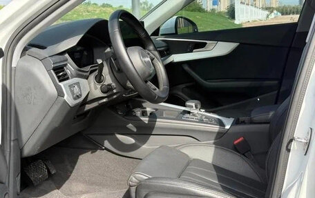 Audi A4, 2022 год, 2 190 000 рублей, 6 фотография