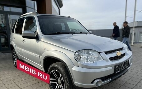 Chevrolet Niva I рестайлинг, 2016 год, 790 000 рублей, 3 фотография