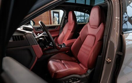 Porsche Cayenne III, 2025 год, 24 490 000 рублей, 22 фотография