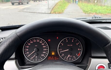 BMW 3 серия, 2005 год, 800 000 рублей, 13 фотография