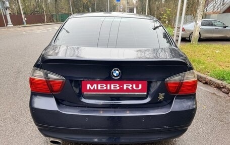 BMW 3 серия, 2005 год, 800 000 рублей, 2 фотография
