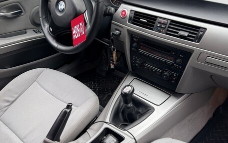 BMW 3 серия, 2005 год, 800 000 рублей, 10 фотография